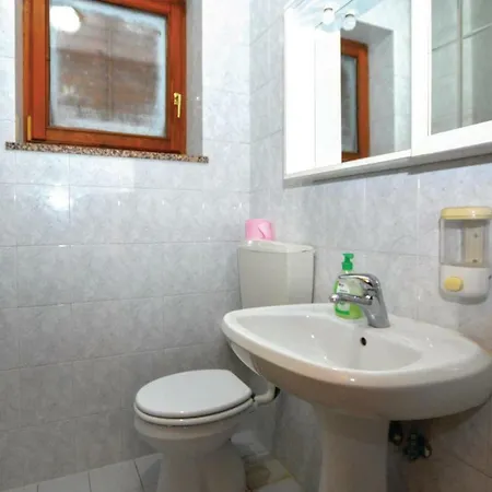 Lovely In With Kitchen *